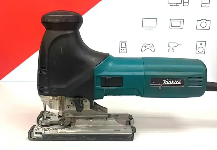Makita 4341CT jigsaw